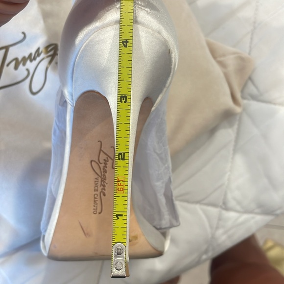 White satin heels - Imagine Vince Camuto - Picture 7 of 8